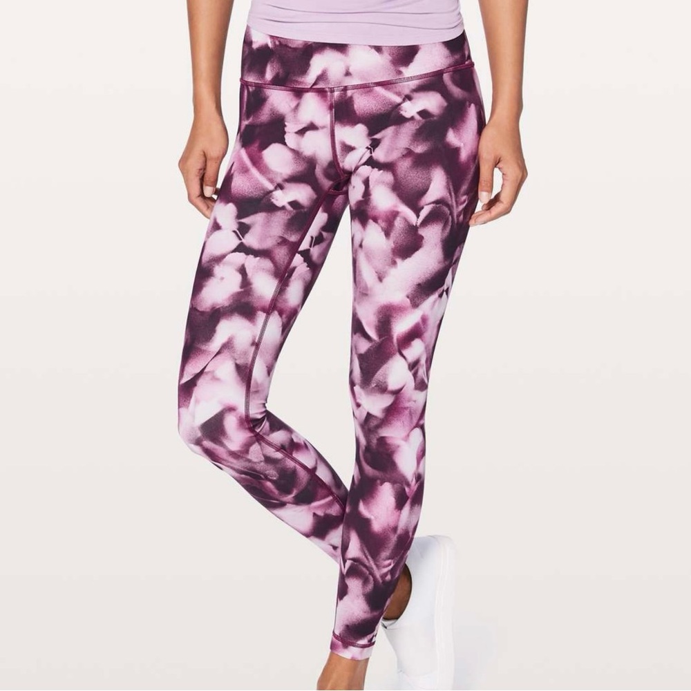 Lululemon Athletica Purple Patterned Leggings Size 6